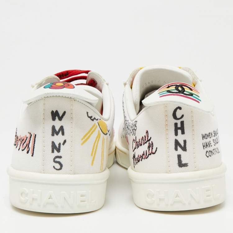 Pre Owned Chanel x Pharrell White Canvas Graffiti Low-Top Sneakers Size 42