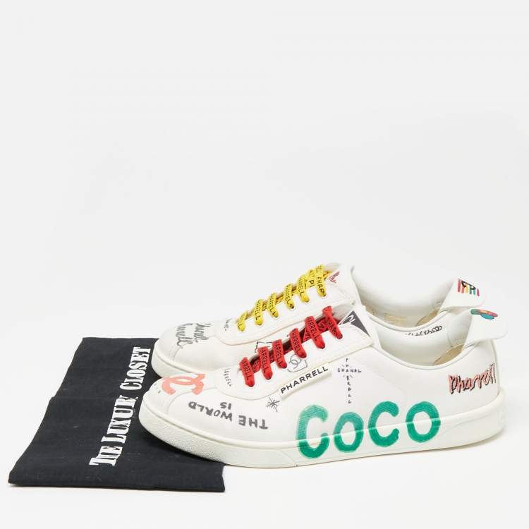 Pre Owned Chanel x Pharrell White Canvas Graffiti Low-Top Sneakers Size 42