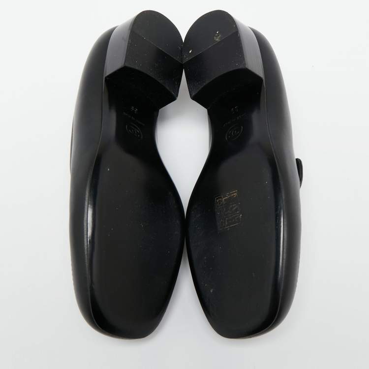 Pre Owned Chanel  Black Leather CC Chain Link Slip On Loafers Size 39