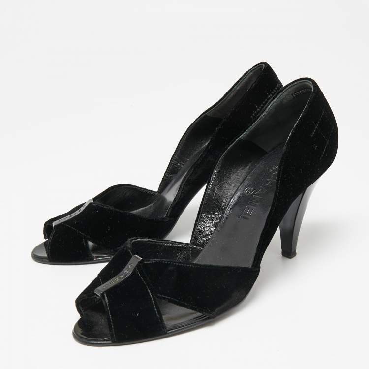 Pre Owned Chanel Black Velvet Cross Strap Peep-Toe Pumps Size 41