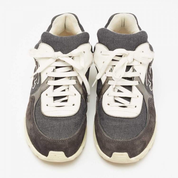 Pre Owned Chanel Black/White Denim, Suede and Leather CC Low-Top Sneakers Size 38