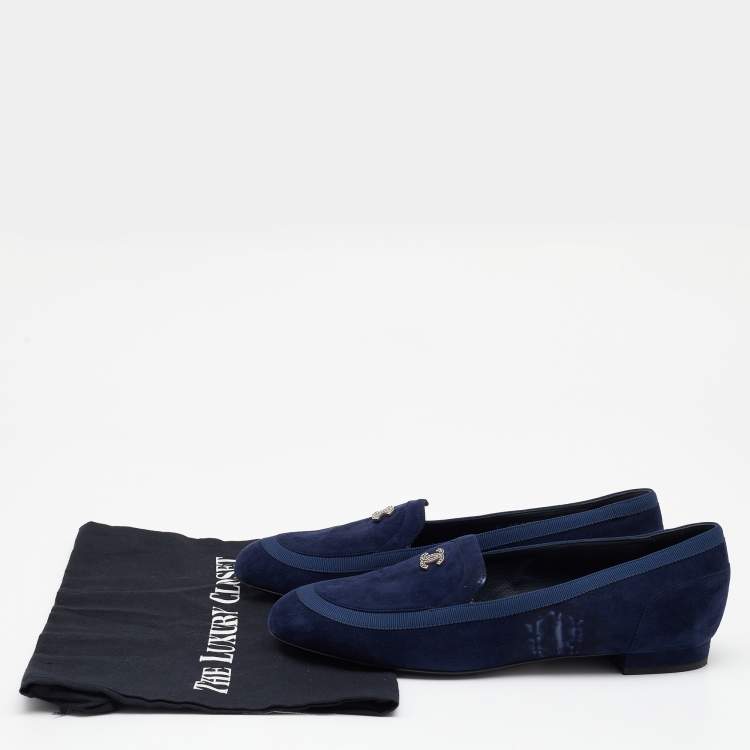 Pre Owned Chanel Blue Suede CC Loafers Size 39