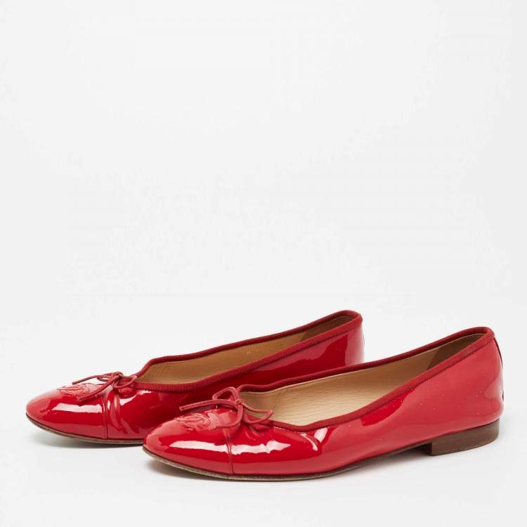 Chanel Red Patent Leather CC Cap Toe Bow Ballet Flats Size 38