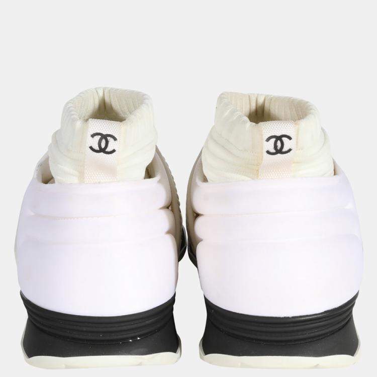 Pre Owned Chanel White Stretch Fabric Sneaker EU 39