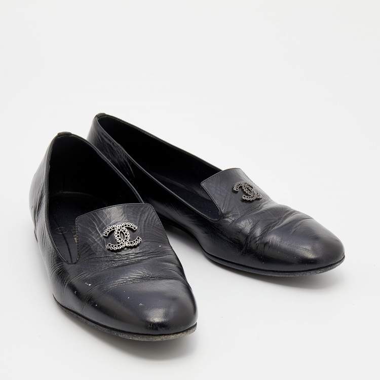 Pre Owned Chanel Black Leather CC Smoking Slippers Size 37
