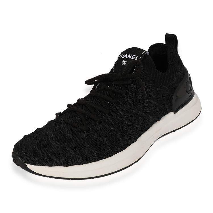 Pre Owned Chanel Black Stretch Fabric Sneaker EU 39.5