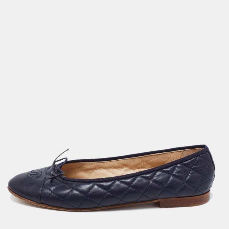 Chanel Navy Blue Quilted Leather CC Cap Toe Bow Ballet Flats Size 40.5  Chanel | The Luxury Closet