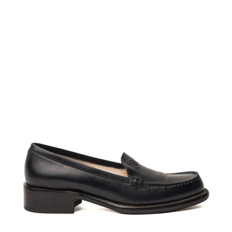 Pre Owned Chanel Classic Blue Loafers Size EU 37