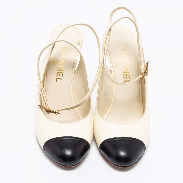 Pre Owned Chanel Cream/Black Leather Baroque Heel Ankle-Strap Pumps Size 38.5