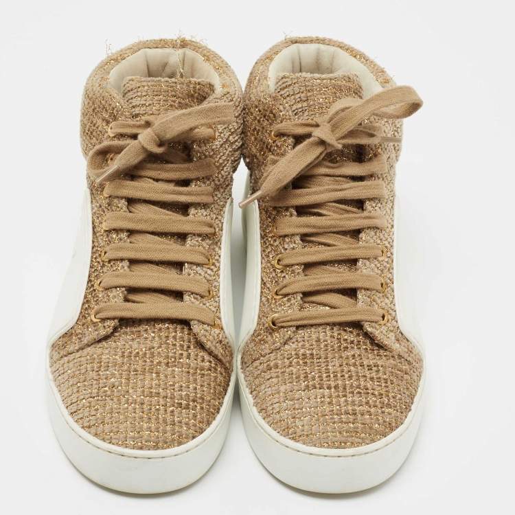 مملوكة مسبقًا Chanel White/Gold Tweed and Leather CC High Top Sneakers Size 36.5