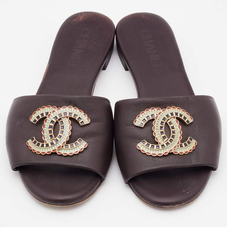 Pre Owned Chanel Dark Brown Leather CC Embellished Flat Slides Size 36.5