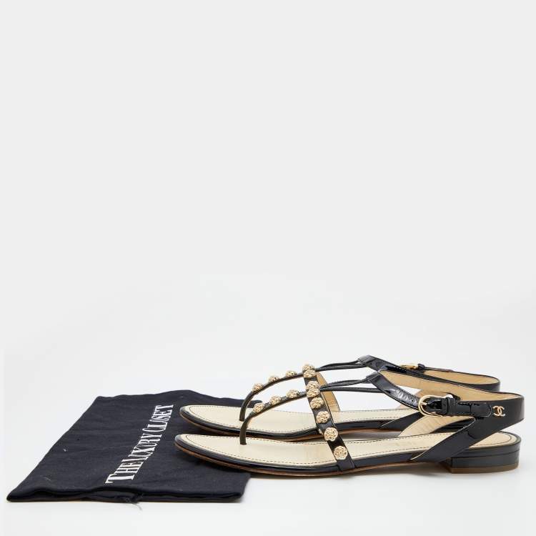 Pre Owned Chanel Black Patent Leather CC Camellia Thong Ankle Flats Size 38.5