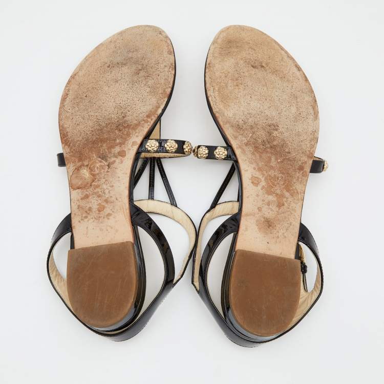 Pre Owned Chanel Black Patent Leather CC Camellia Thong Ankle Flats Size 38.5
