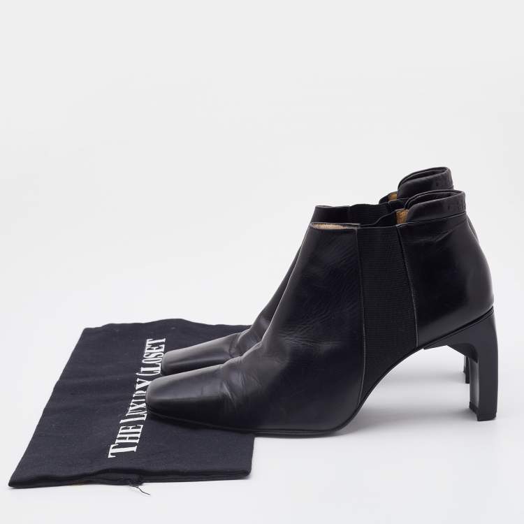 Pre Owned Chanel Black Leather Square Toe Ankle Chelsea Boots Size 37.5