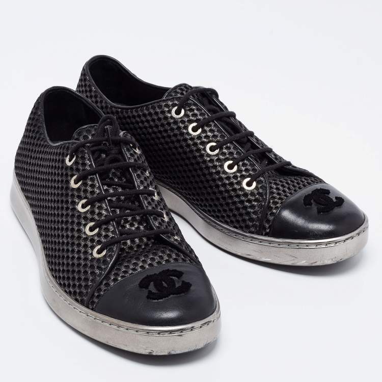 Pre Owned Chanel Black/Grey Mesh and Leather CC Cap Toe Low Top Sneakers Size 38.5