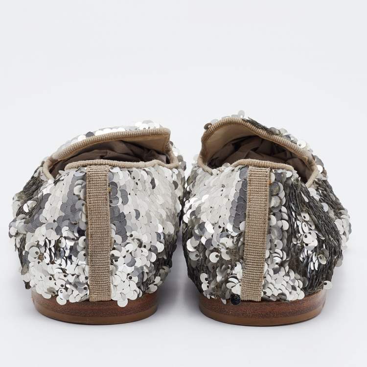 Pre Owned Chanel Silver Sequin CC Smoking Slippers Size 38.5