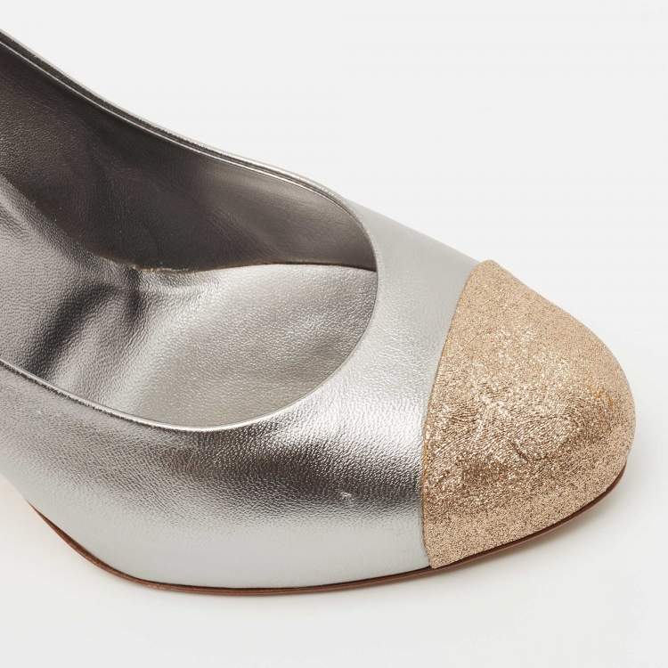 Pre Owned Chanel Silver/Gold Leather and Glitter Cap Toe CC Pumps Size 40.5