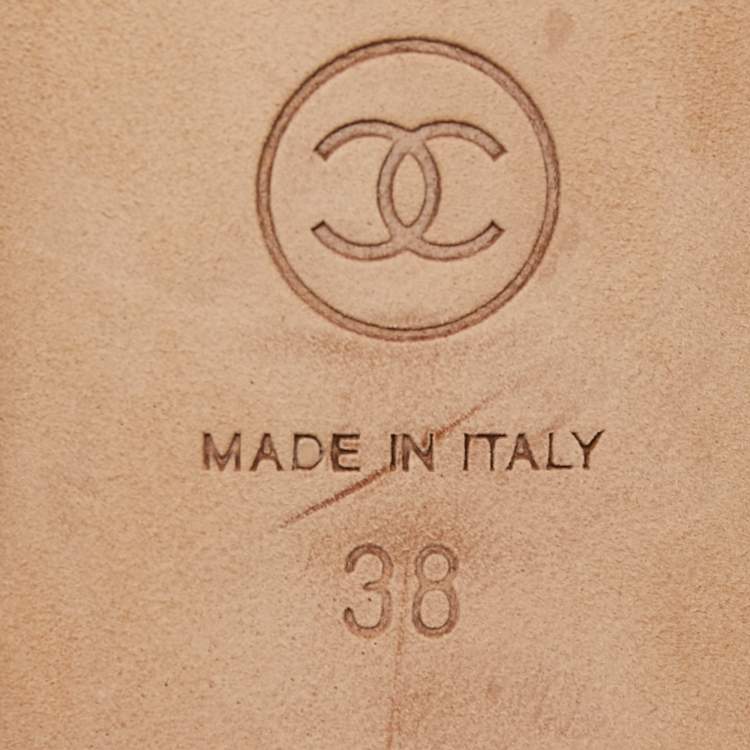 Pre Owned Chanel Beige Suede Camelia Pumps Size 38