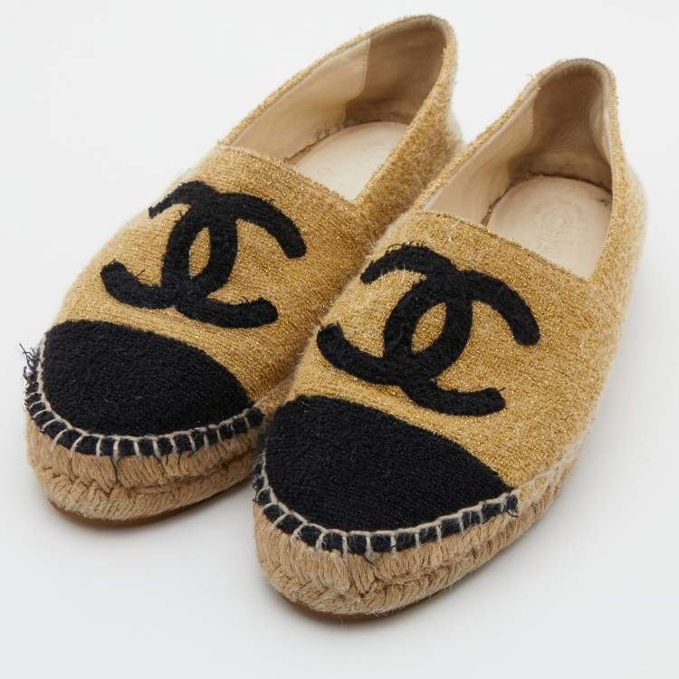 Pre Owned Chanel Yellow/Black Metallic Fabric CC Cap Toe Espadrilles Flats Size 37