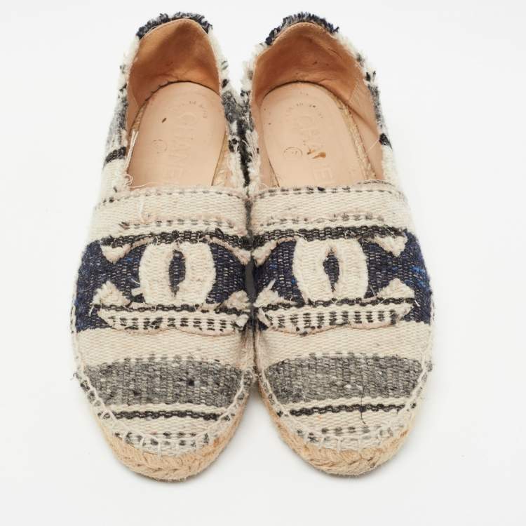 Pre Owned Chanel Tricolor Tweed CC Espadrille Flats Size 36