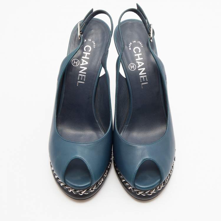 Pre Owned Chanel Dark Blue Leather CC Chain Link Peep Toe Platform Slingback Pumps Size 38.5