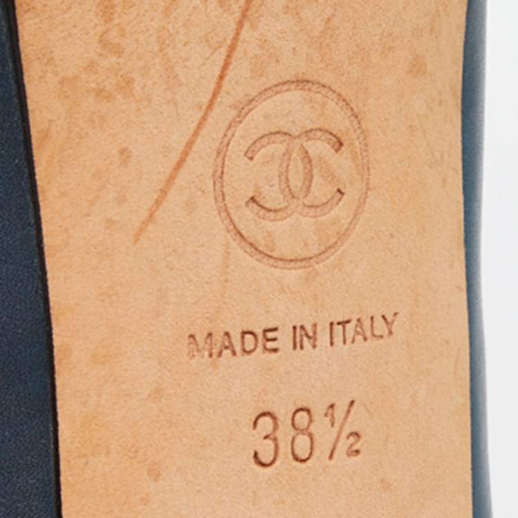 Pre Owned Chanel Dark Blue Leather CC Chain Link Peep Toe Platform Slingback Pumps Size 38.5