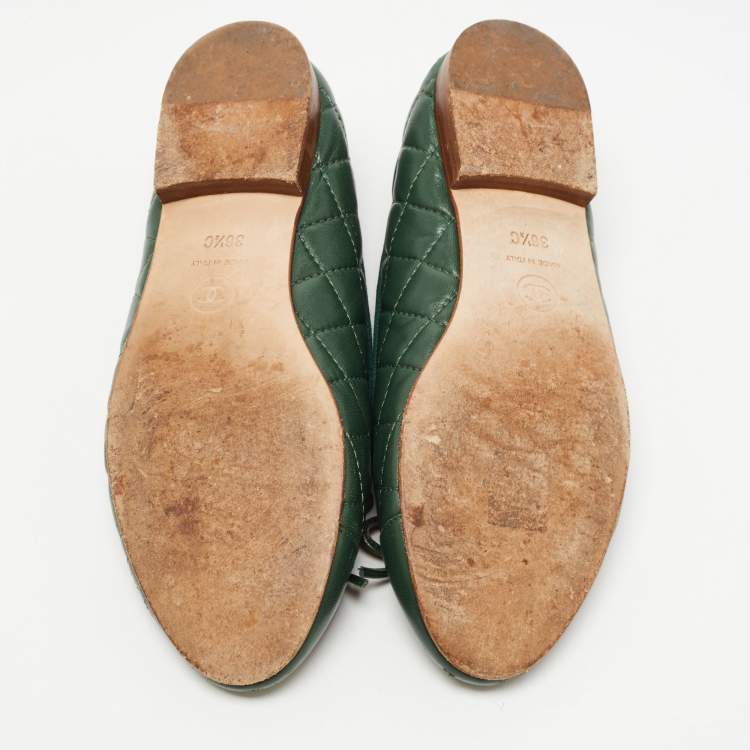 Pre Owned Chanel Green Quilted Leather CC Bow Ballet Flats Size 36.5 