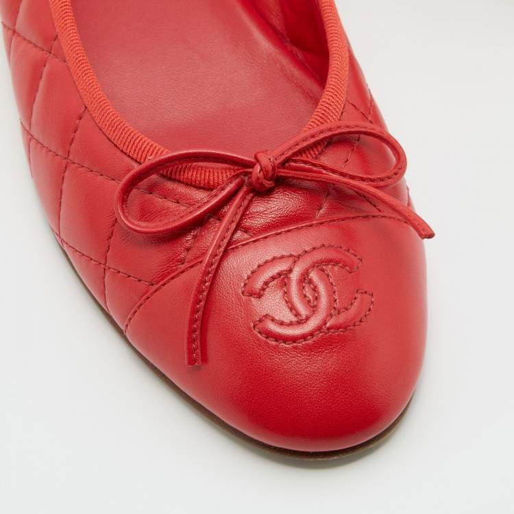 Pre Owned Chanel Red Quilted Leather CC Bow Cap Toe Ballet Flats Size 37