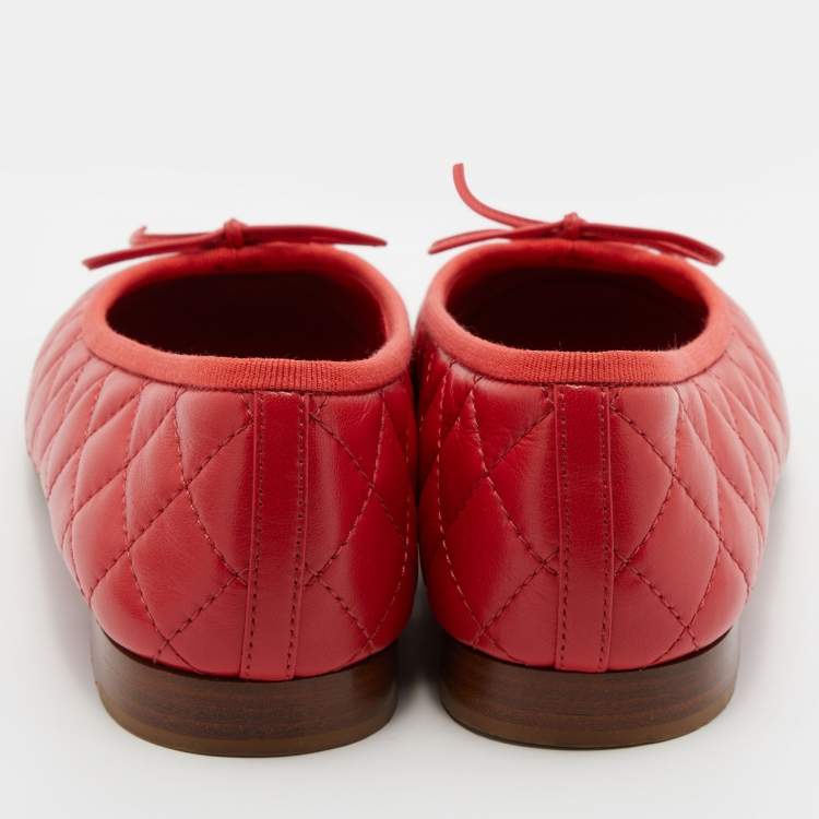 Pre Owned Chanel Red Quilted Leather CC Bow Cap Toe Ballet Flats Size 37