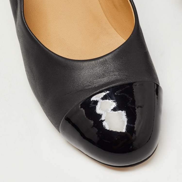 Pre Owned Chanel Black Leather and Patent Cap Toe CC Pumps Size 36.5