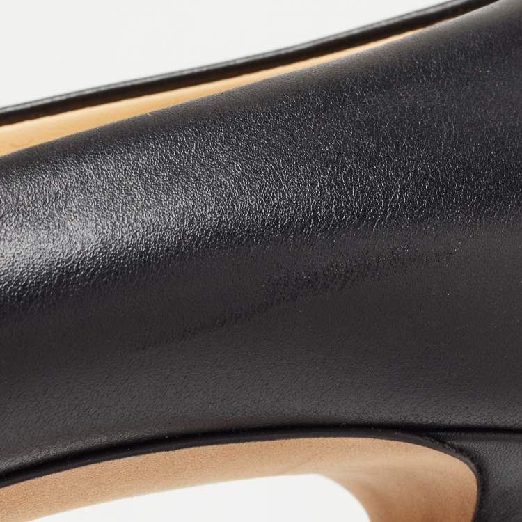 Pre Owned Chanel Black Leather and Patent Cap Toe CC Pumps Size 36.5