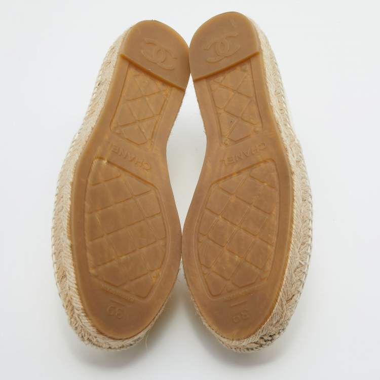 Pre Owned Chanel Cream Quilted Leather Interlocking CC Logo Espadrille Flats Size 39
