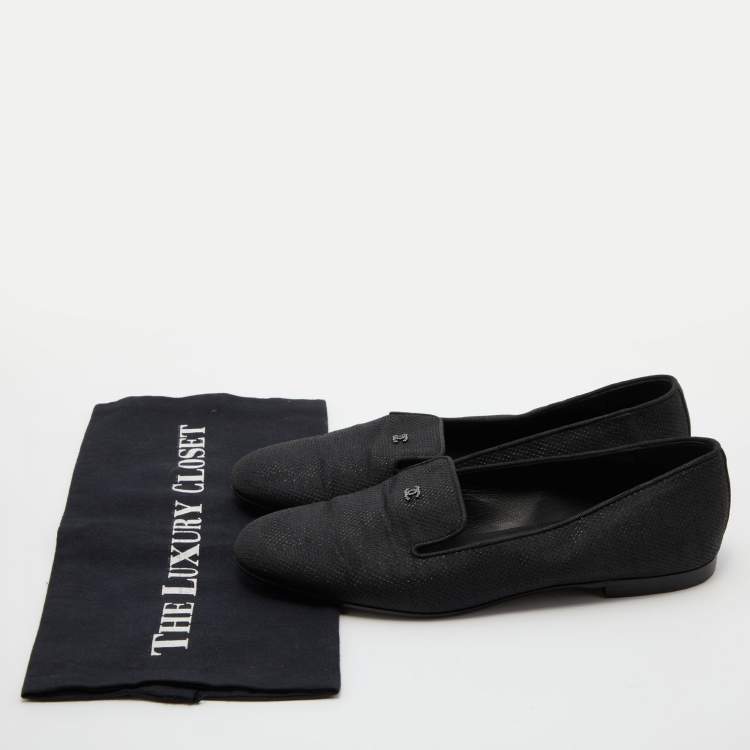 Pre Owned Chanel Black Fabric CC Slip On Smoking Slippers Size 39.5