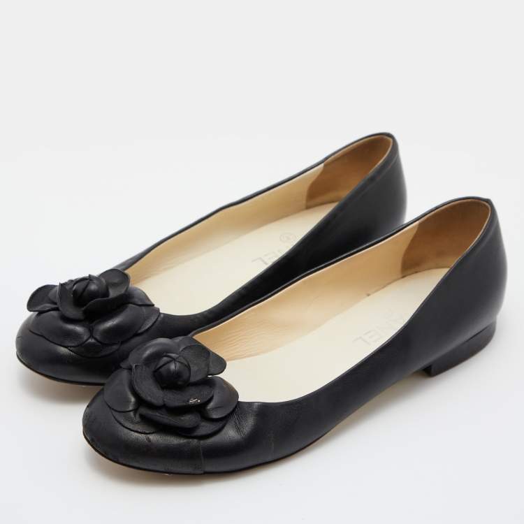Chanel Black Leather Camelia Flower Ballet Flats Size 39
