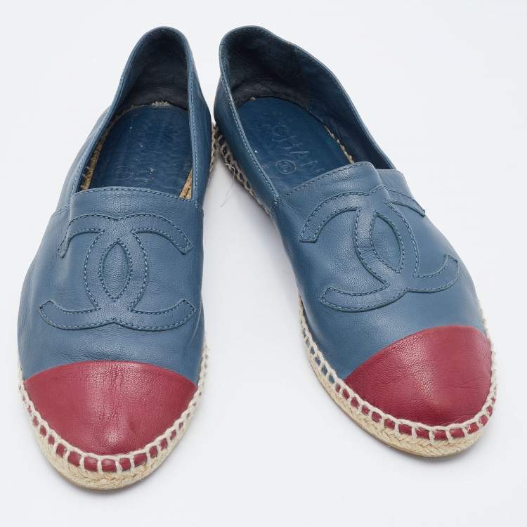 Pre Owned Chanel Blue/Red CC Cap Toe Espadrille Flats Size 38