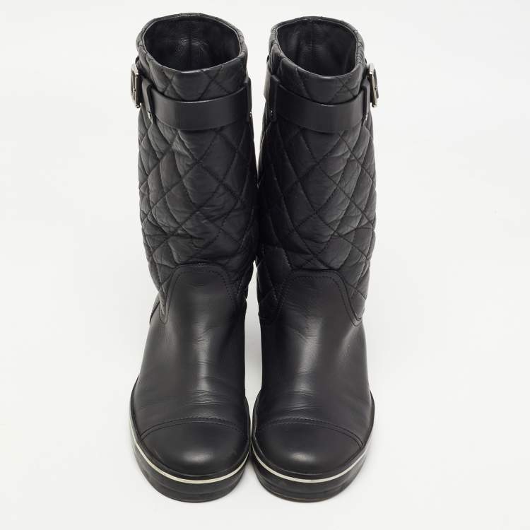 Pre Owned Chanel Black Quilted Leather Mid Calf Length Boots Size 37 