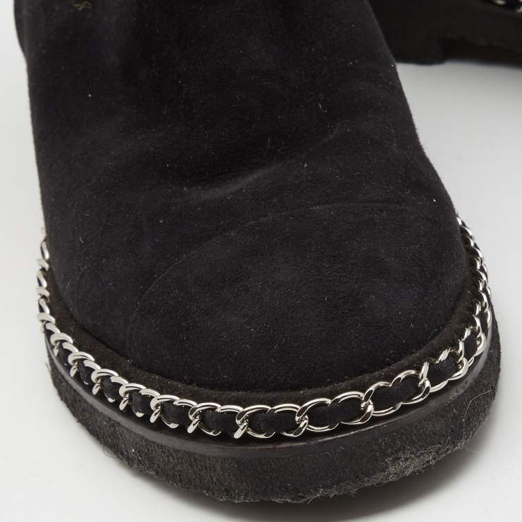 Pre Owned Chanel  Black Suede Chain Detail Ankle Boots Size 39