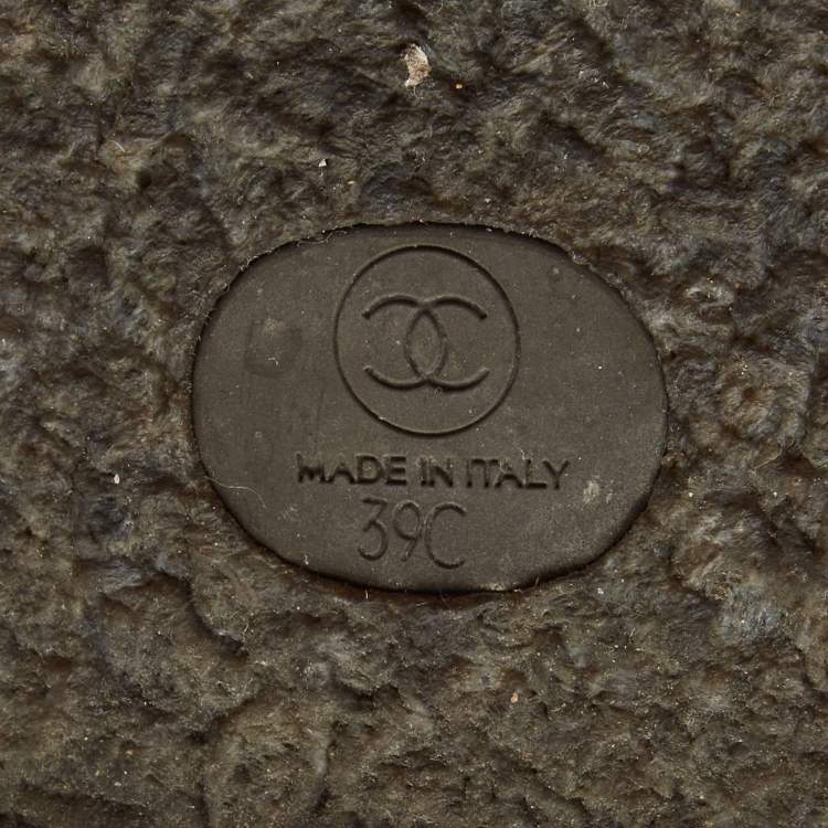 Pre Owned Chanel  Black Suede Chain Detail Ankle Boots Size 39