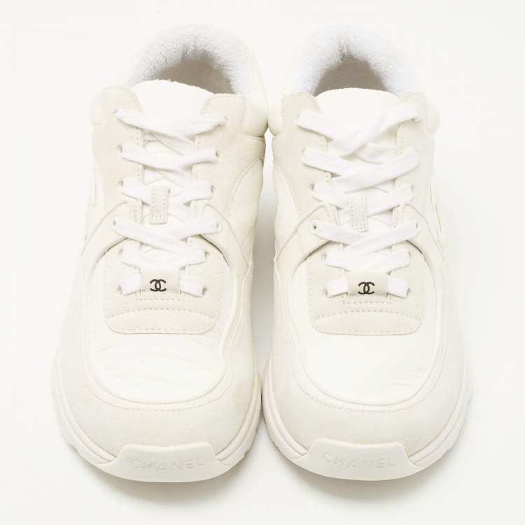 Pre Owned Chanel White Suede and Neoprene CC Low Top Sneakers Size 38.5
