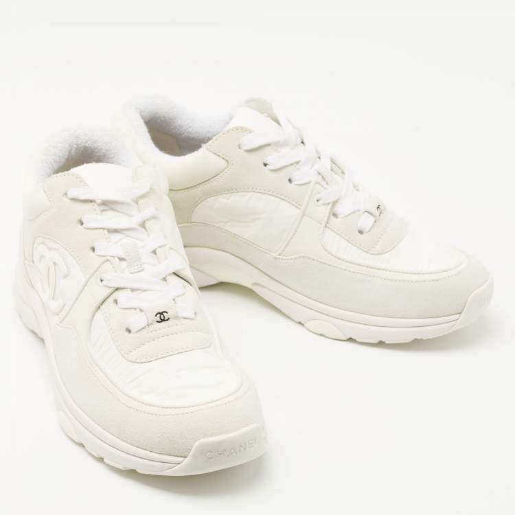 Pre Owned Chanel White Suede and Neoprene CC Low Top Sneakers Size 38.5
