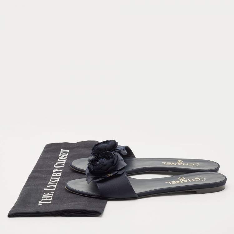 Pre Owned Chanel Blue Canvas Camellia Accent Slides Size 39