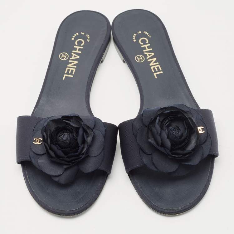 Pre Owned Chanel Blue Canvas Camellia Accent Slides Size 39