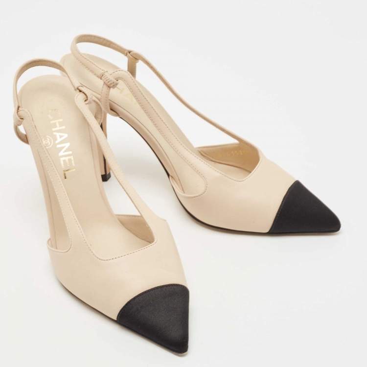 Pre Owned Chanel Cream/Black Leather And Satin Cap-Toe Slingback Pumps Size 37