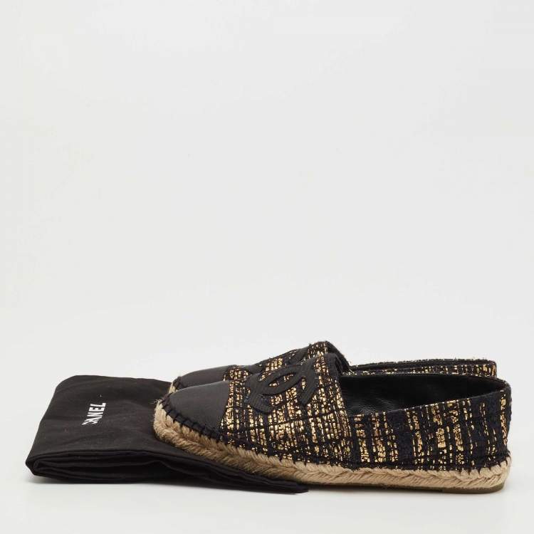 Pre Owned Chanel Gold/Black Woven Fabric CC Espadrille Flats Size 38