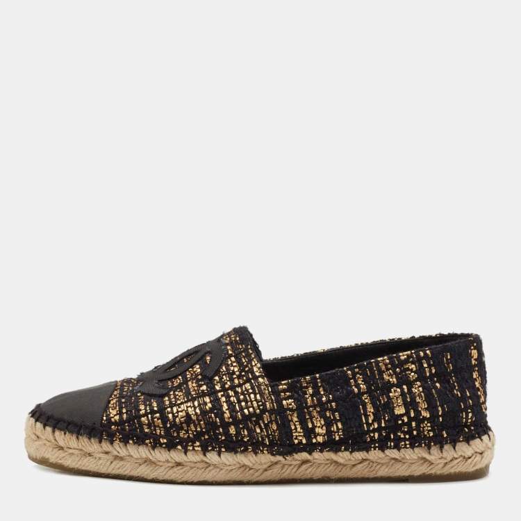 Pre Owned Chanel Gold/Black Woven Fabric CC Espadrille Flats Size 38