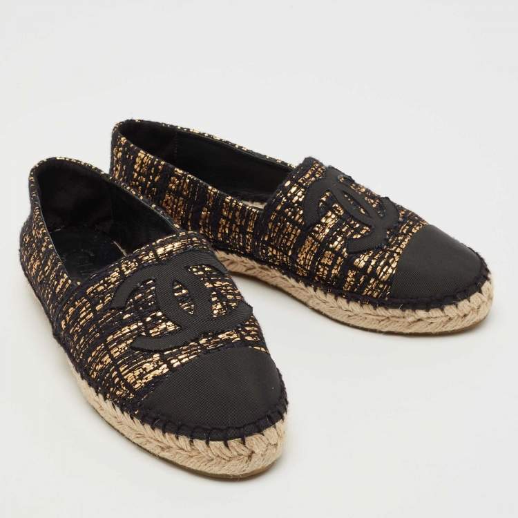 Pre Owned Chanel Gold/Black Woven Fabric CC Espadrille Flats Size 38