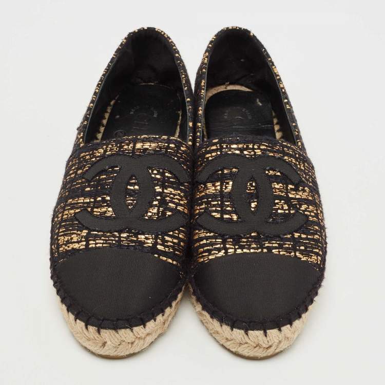 Pre Owned Chanel Gold/Black Woven Fabric CC Espadrille Flats Size 38