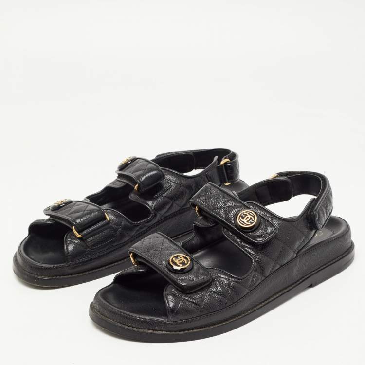 Chanel Black Quilted Leather CC Dad Flat Sandals Size 38.5 Chanel