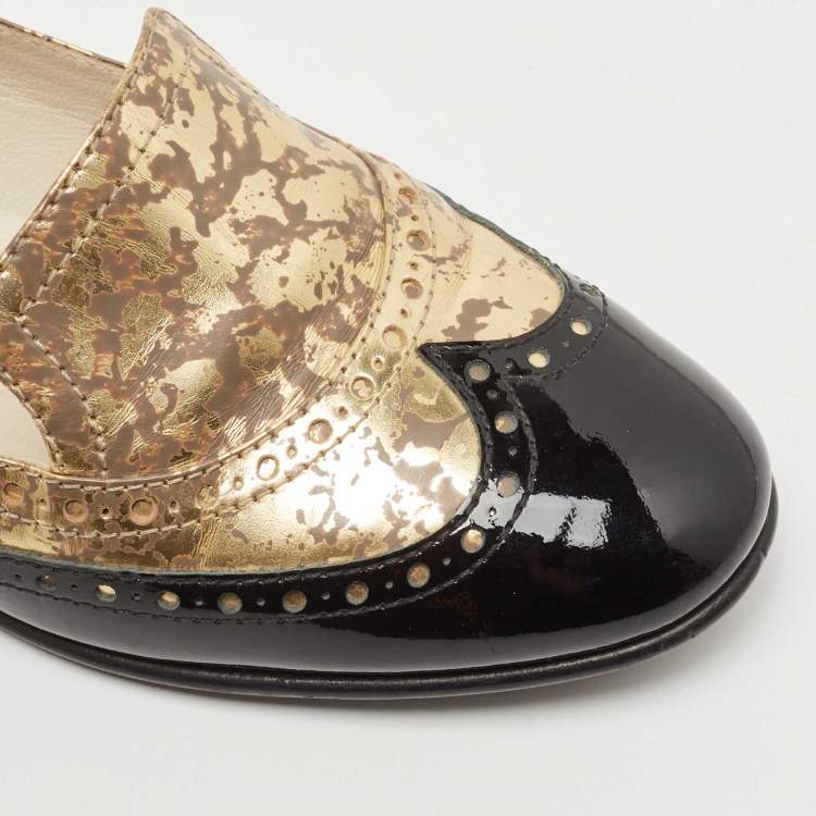 Pre Owned Chanel Black/Gold Brogue Patent and Printed Leather Slip On Loafers Size 37.5