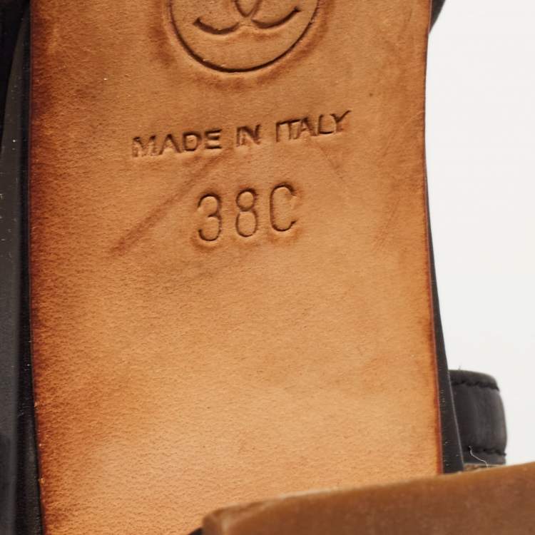 Pre Owned Chanel Black Leather CC Chain Cork Heel Singback Pumps Size 38